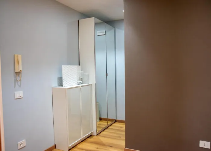 Simonelli 's Apartment